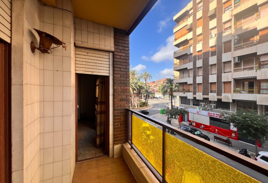 Reventa - Apartamento / piso - Elche - Plaza Crevillente