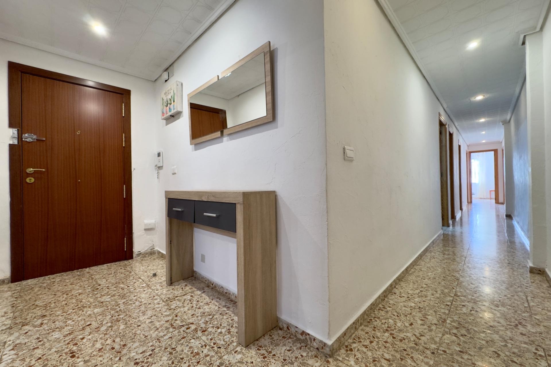 Reventa - Apartamento / piso - Elche - Plaza Madrid