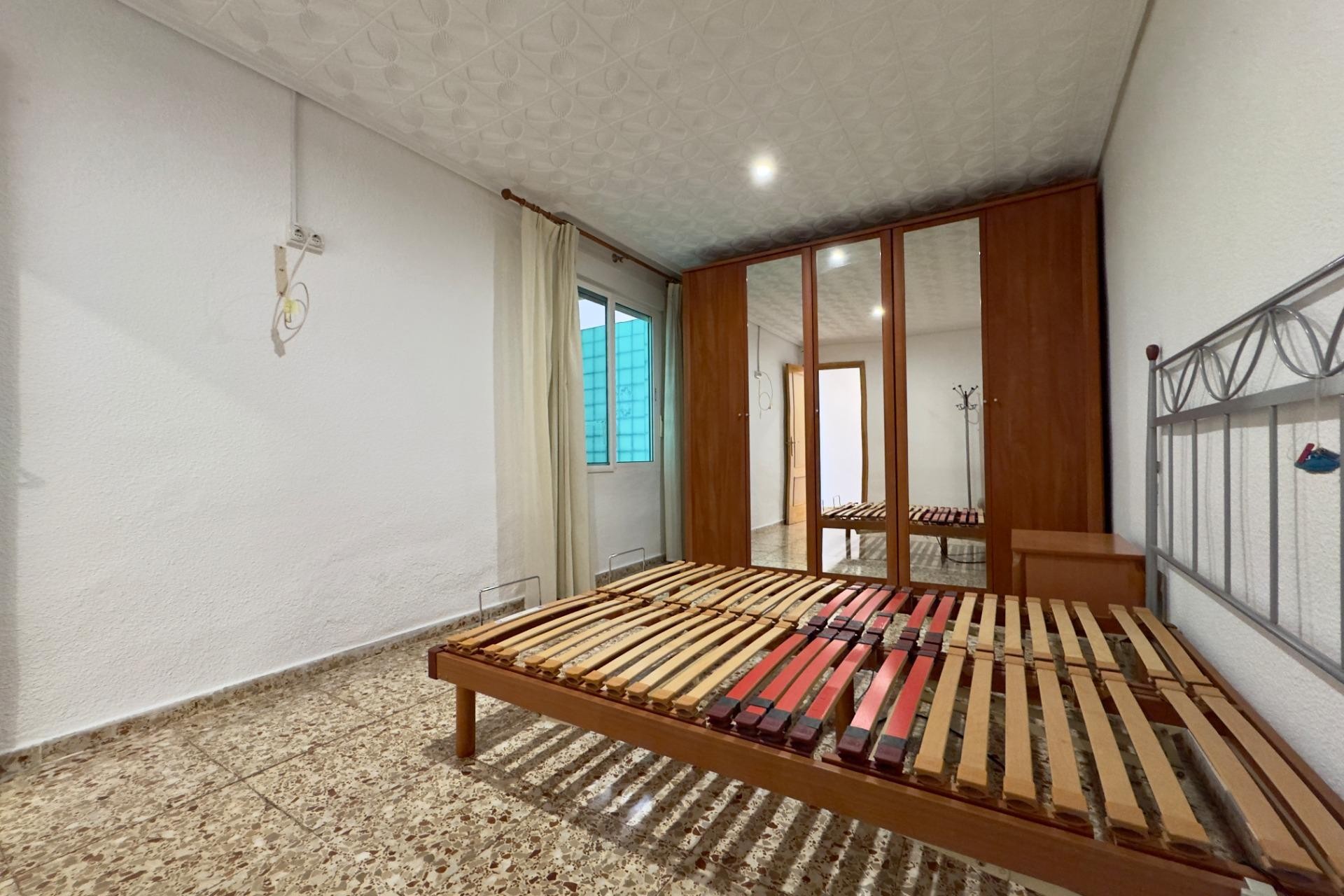 Reventa - Apartamento / piso - Elche - Plaza Madrid