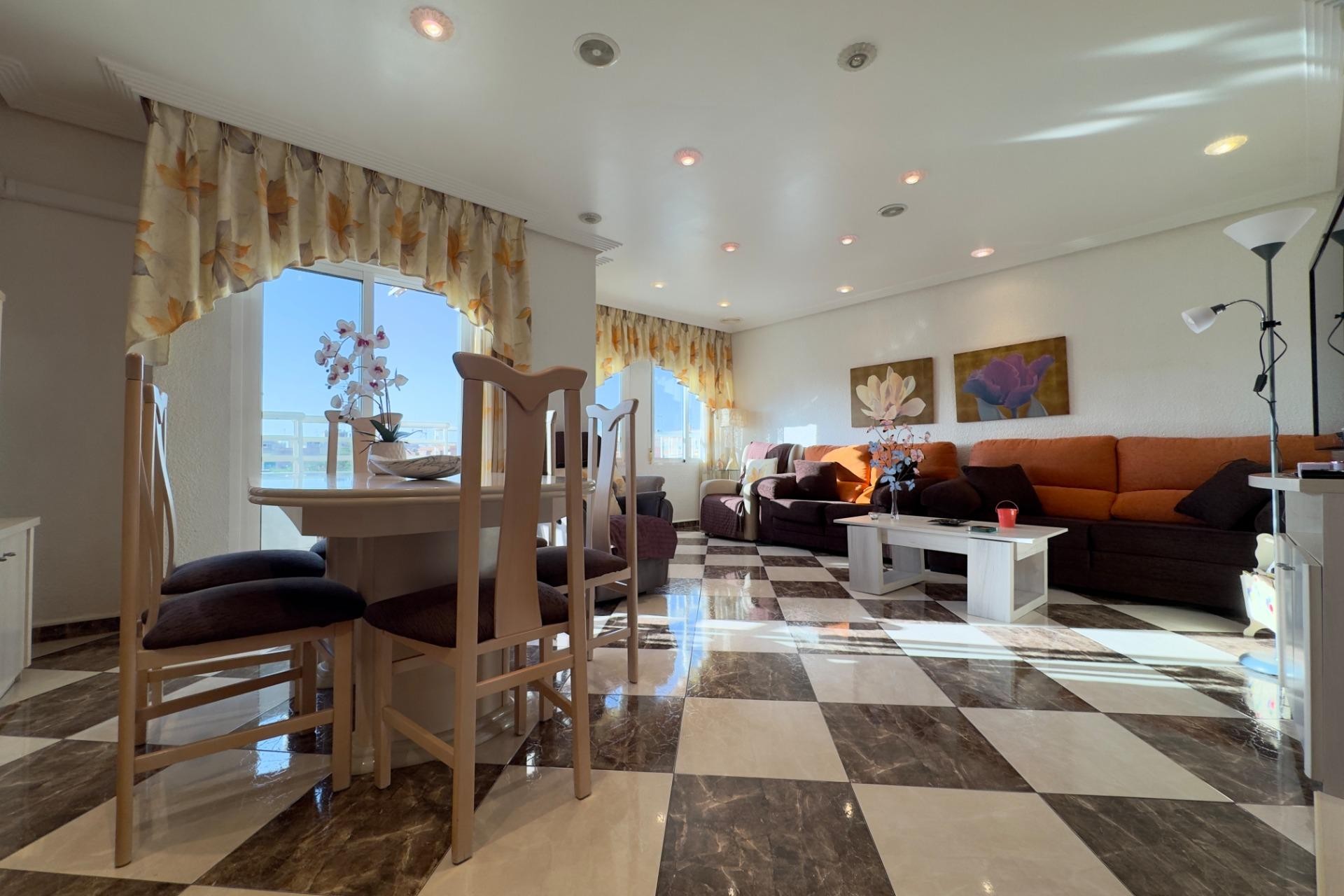 Reventa - Apartamento / piso - Elche - Plaza Madrid
