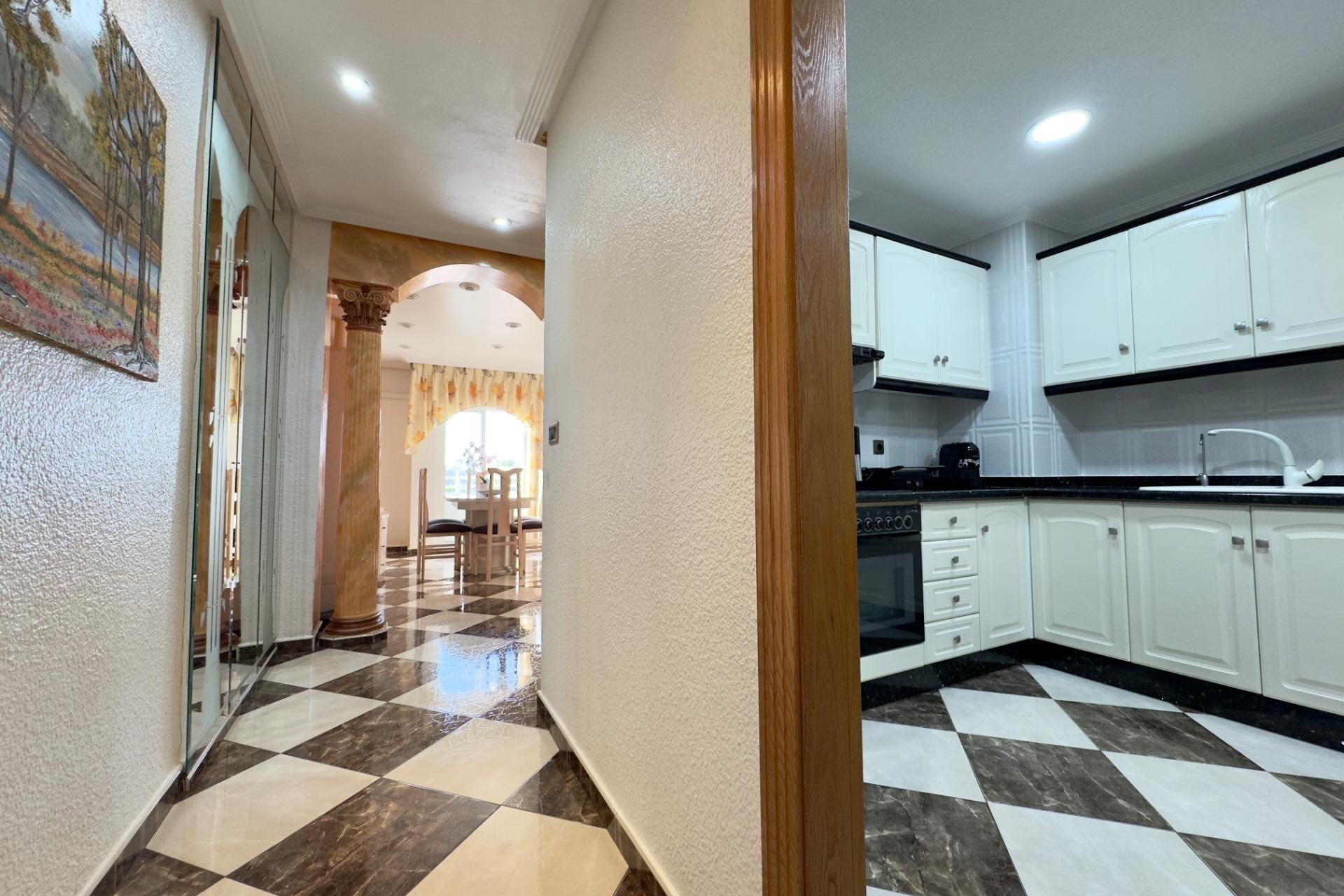 Reventa - Apartamento / piso - Elche - Plaza Madrid