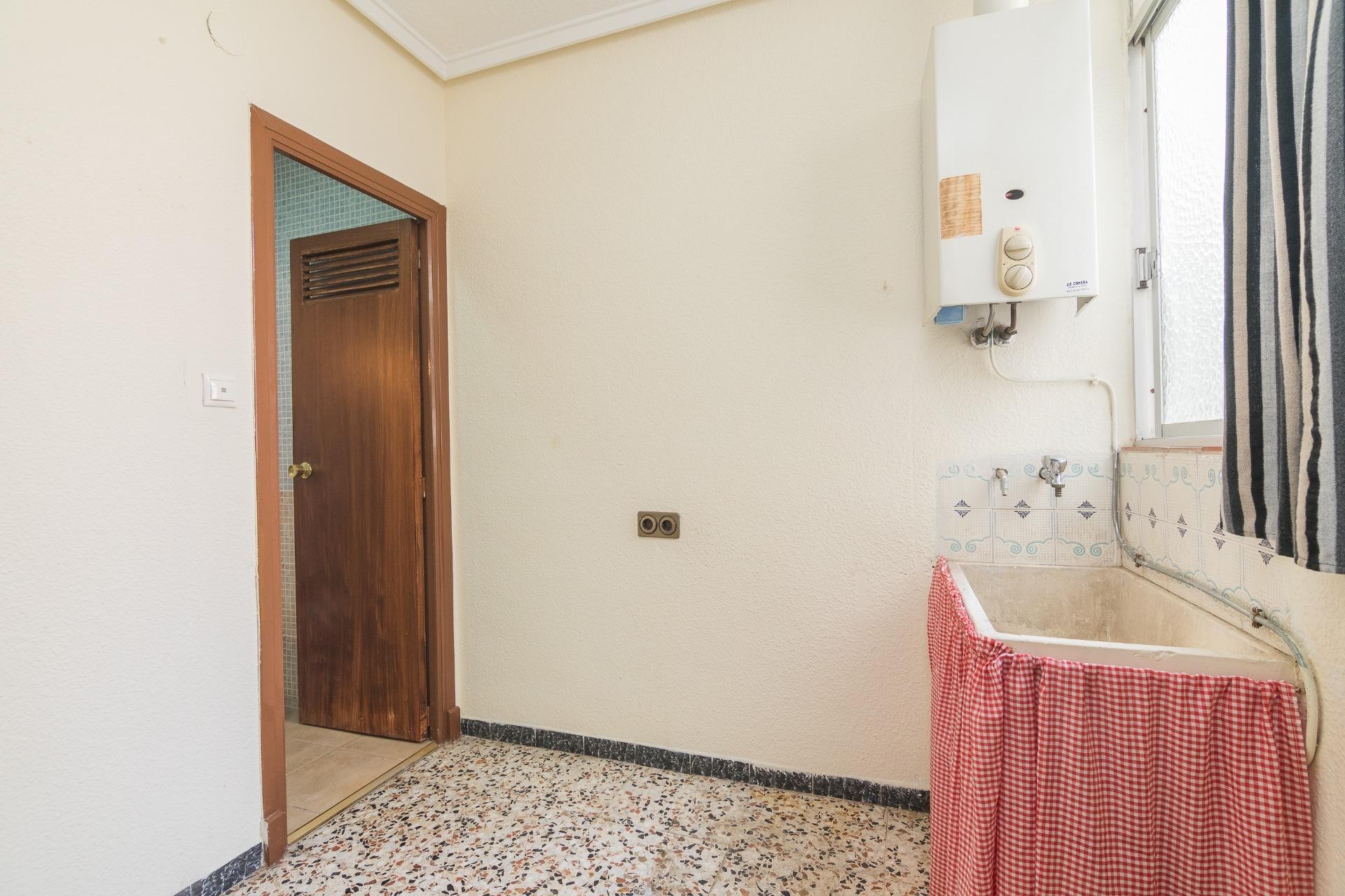 Reventa - Apartamento / piso - Elche - Plaza Madrid