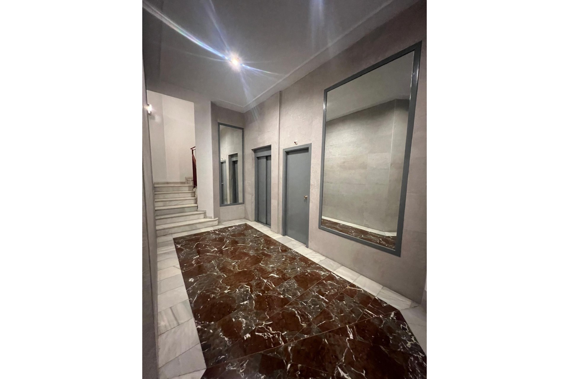 Reventa - Apartamento / piso - Elche - Plaza Madrid