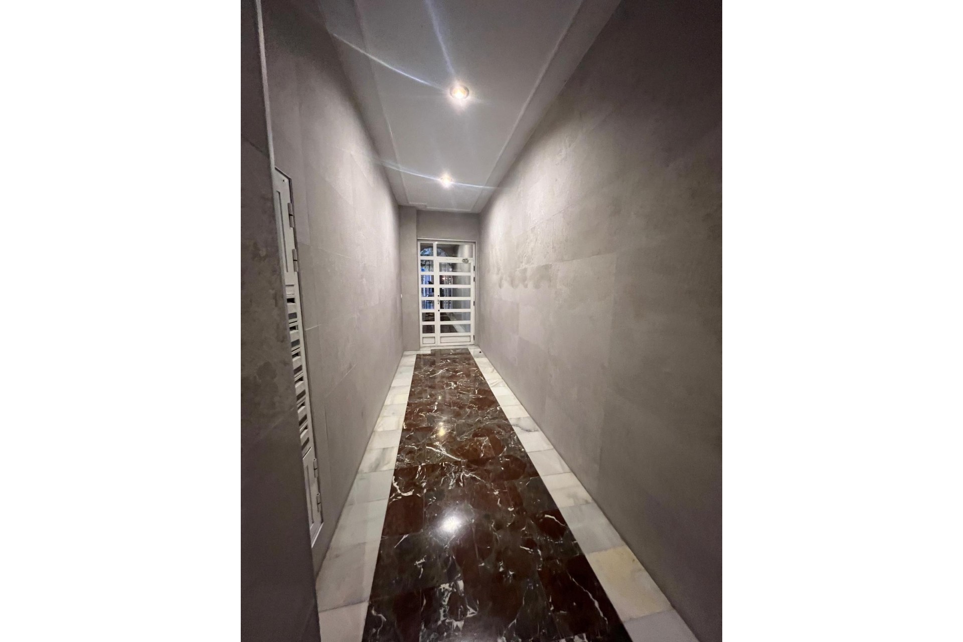 Reventa - Apartamento / piso - Elche - Plaza Madrid