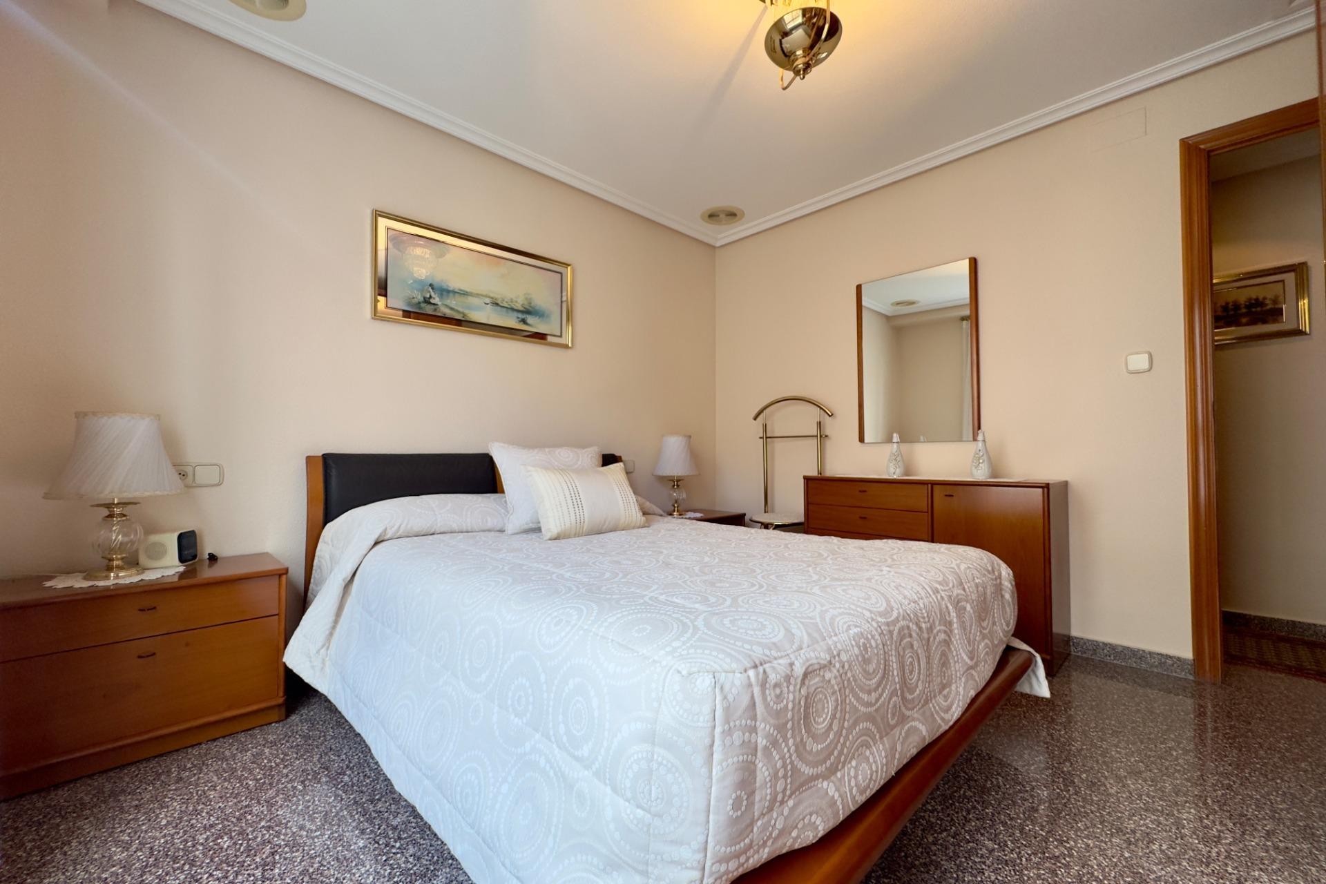 Reventa - Apartamento / piso - Elche - Plaza Obispo Siuri