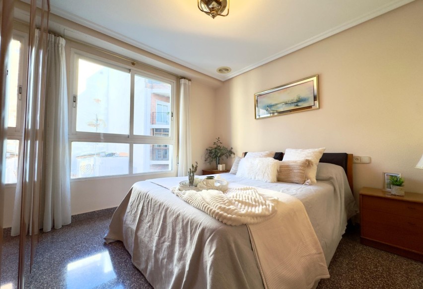 Reventa - Apartamento / piso - Elche - Plaza Obispo Siuri