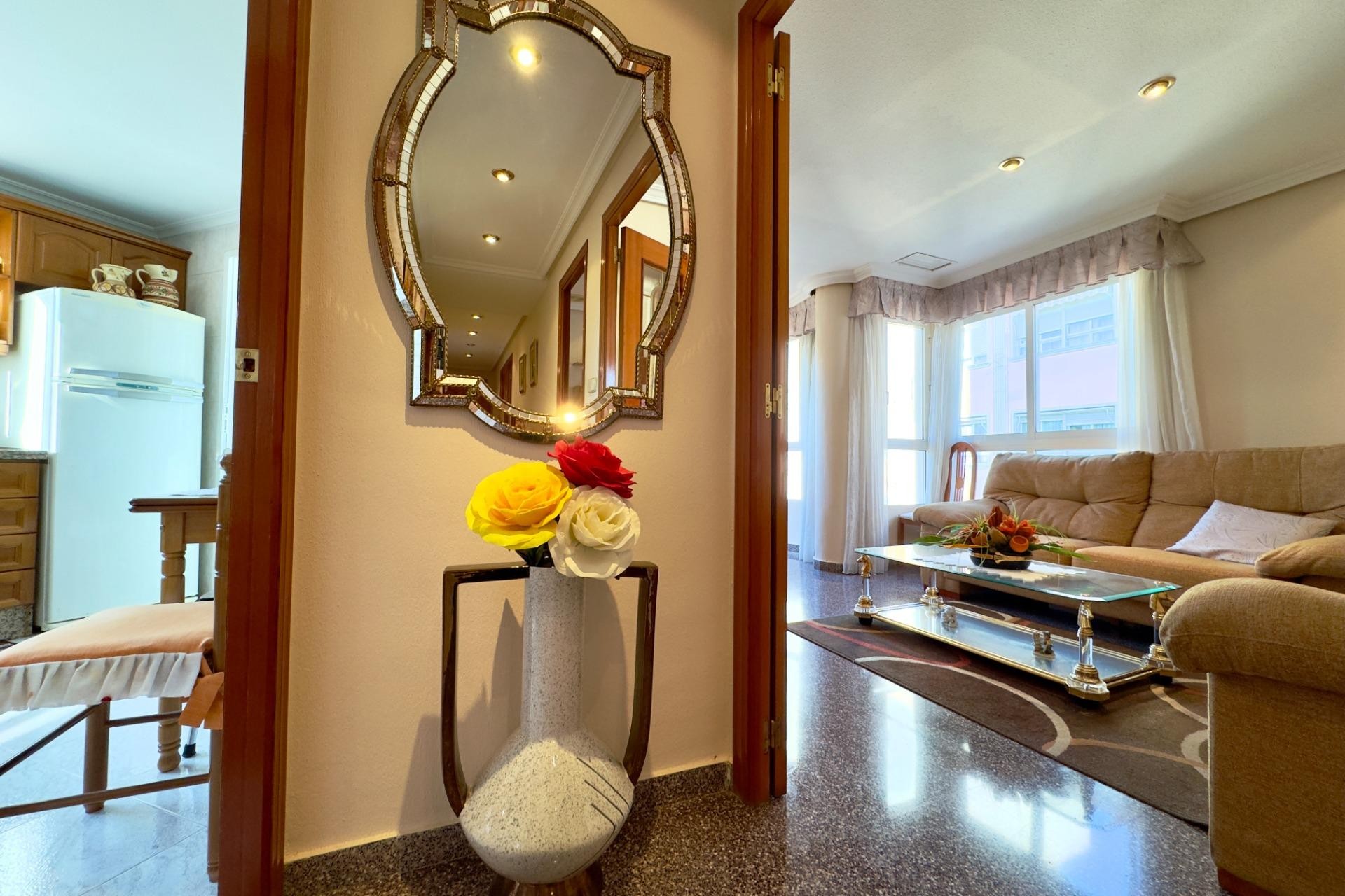 Reventa - Apartamento / piso - Elche - Plaza Obispo Siuri