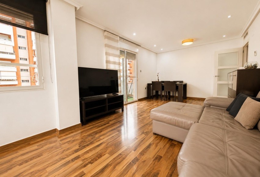Reventa - Apartamento / piso - Elche - Porcelanosa