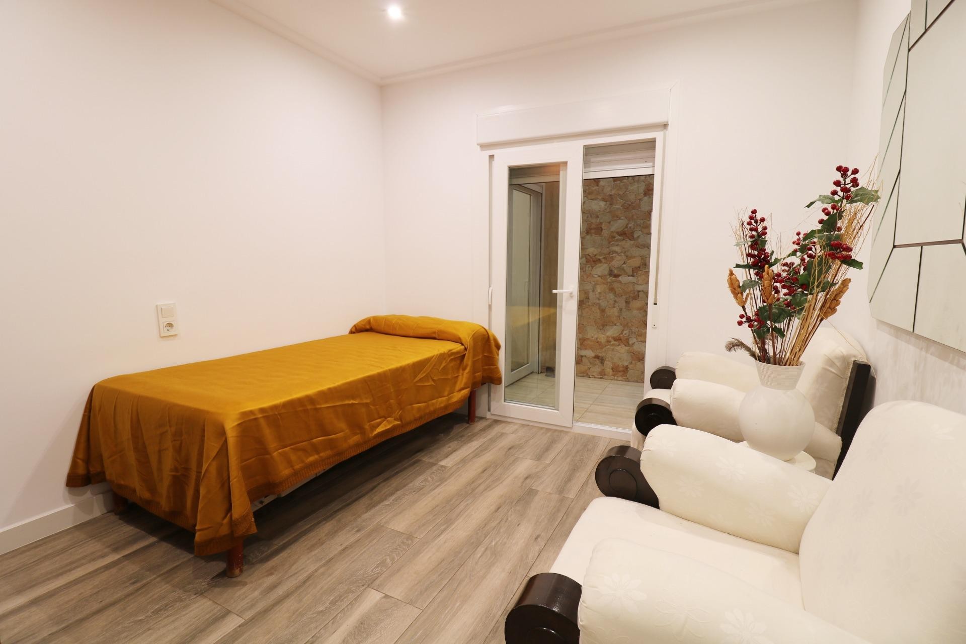 Reventa - Apartamento / piso - Elche - Reina Victoria-Miguel Hernández