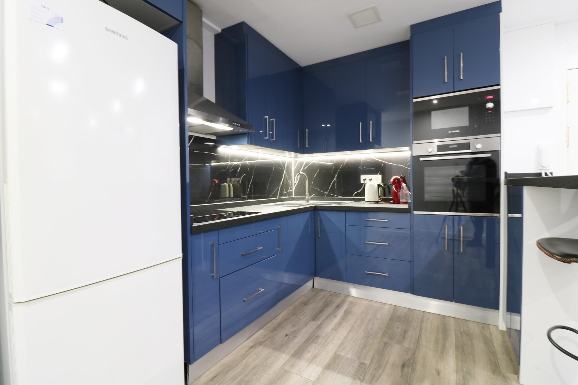 Reventa - Apartamento / piso - Elche - Reina Victoria-Miguel Hernández