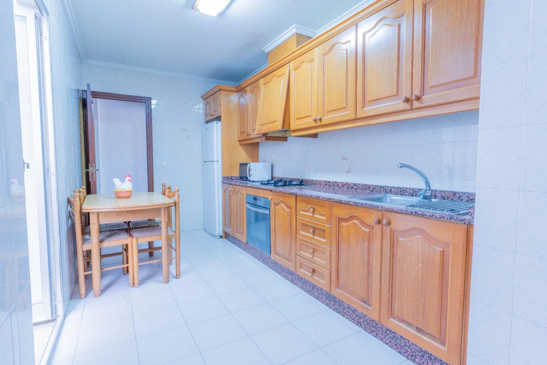 Reventa - Apartamento / piso - Elche - Reina Victoria-Miguel Hernández