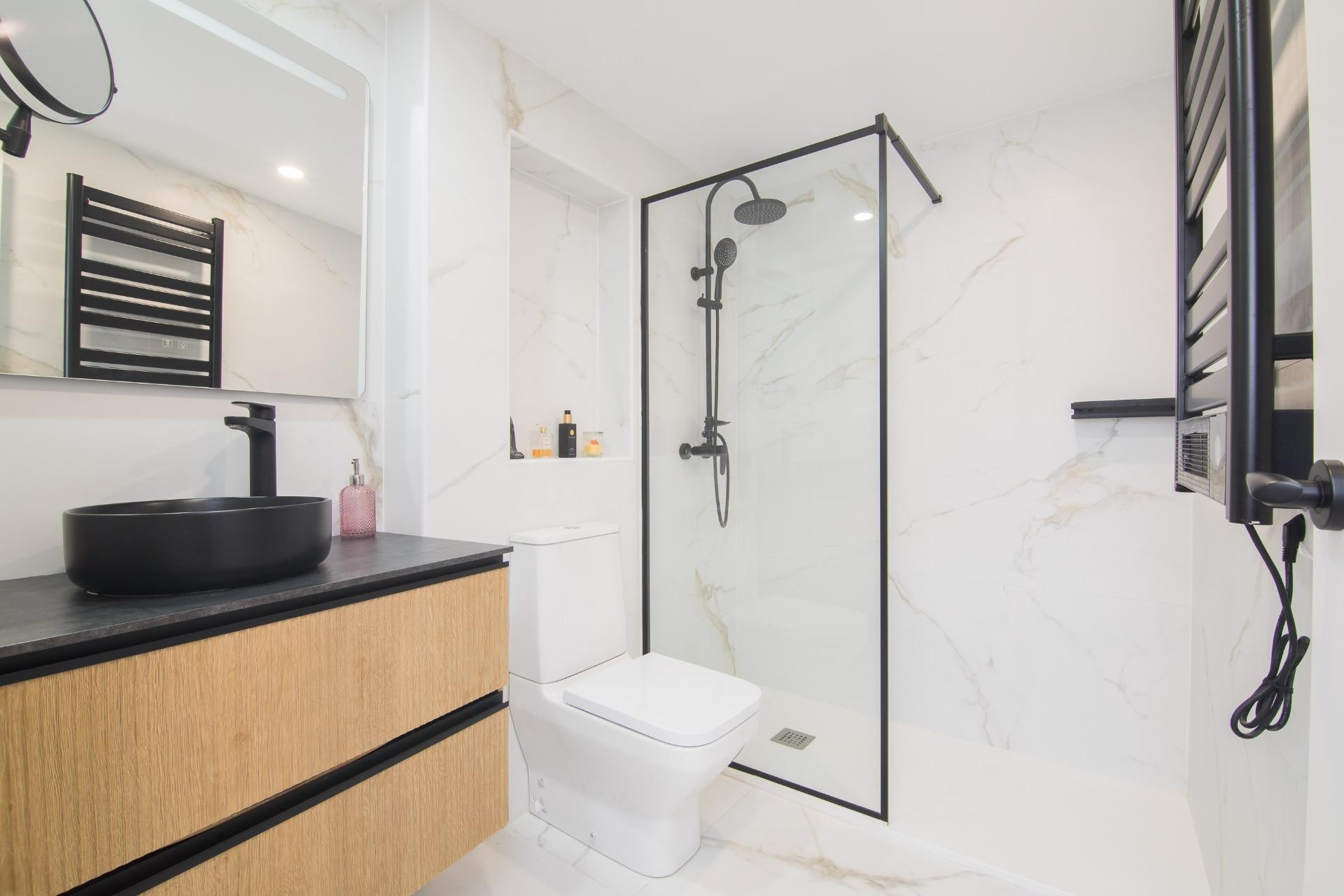 Reventa - Apartamento / piso - Elche - Reina Victoria-Miguel Hernández