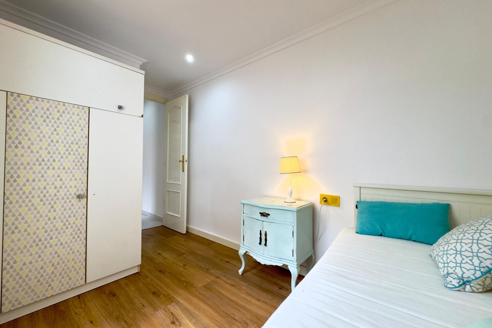 Reventa - Apartamento / piso - Elche - San Crispín