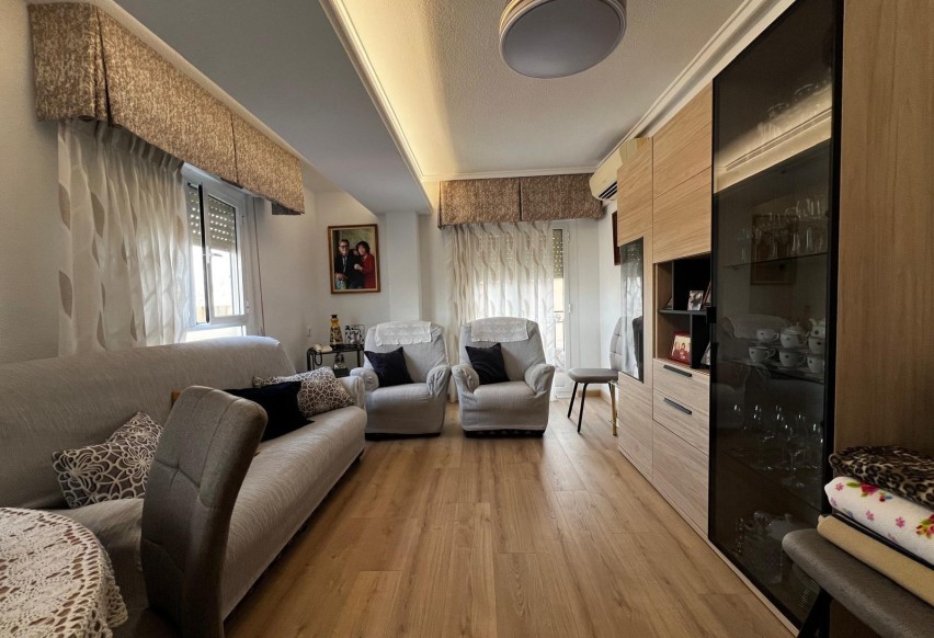 Reventa - Apartamento / piso - Elche - Sector V