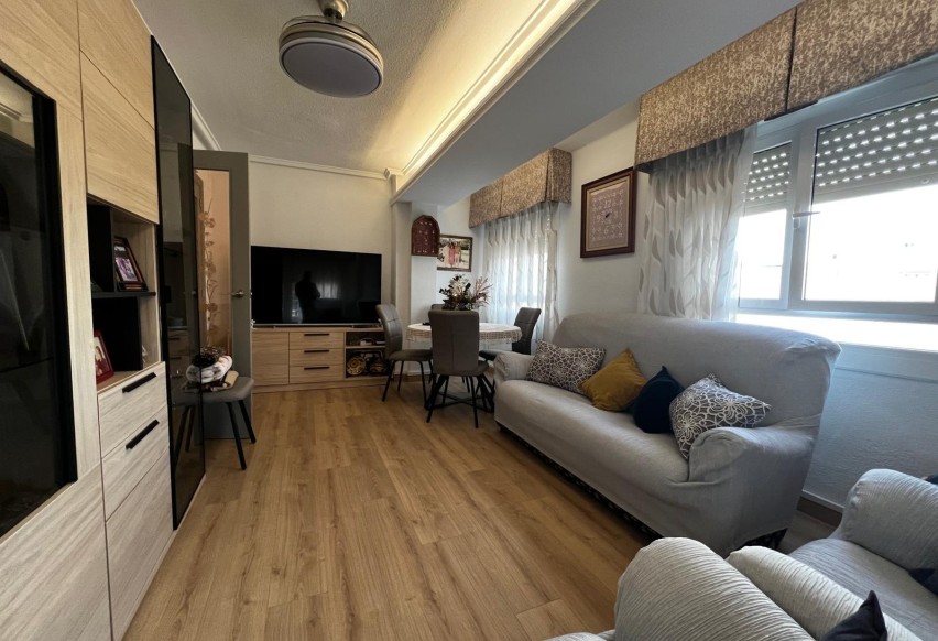 Reventa - Apartamento / piso - Elche - Sector V