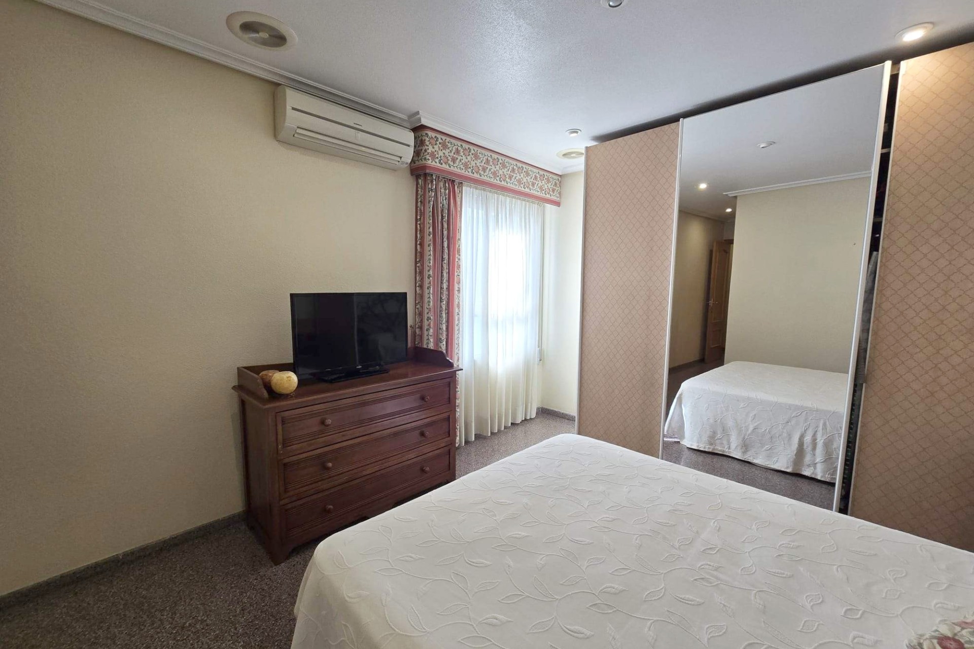 Reventa - Apartamento / piso - Elche - Sector V