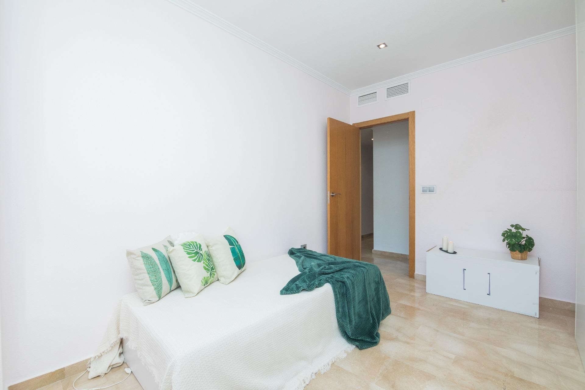 Reventa - Apartamento / piso - Elche - Universidad - Ciudad deportiva