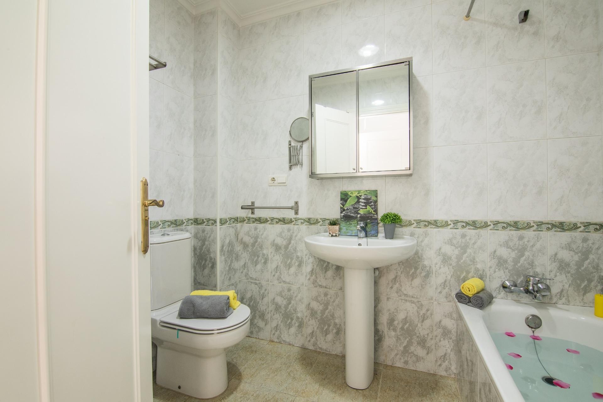 Reventa - Apartamento / piso - Elche - Zona Deportiva-Nuevo Altabix