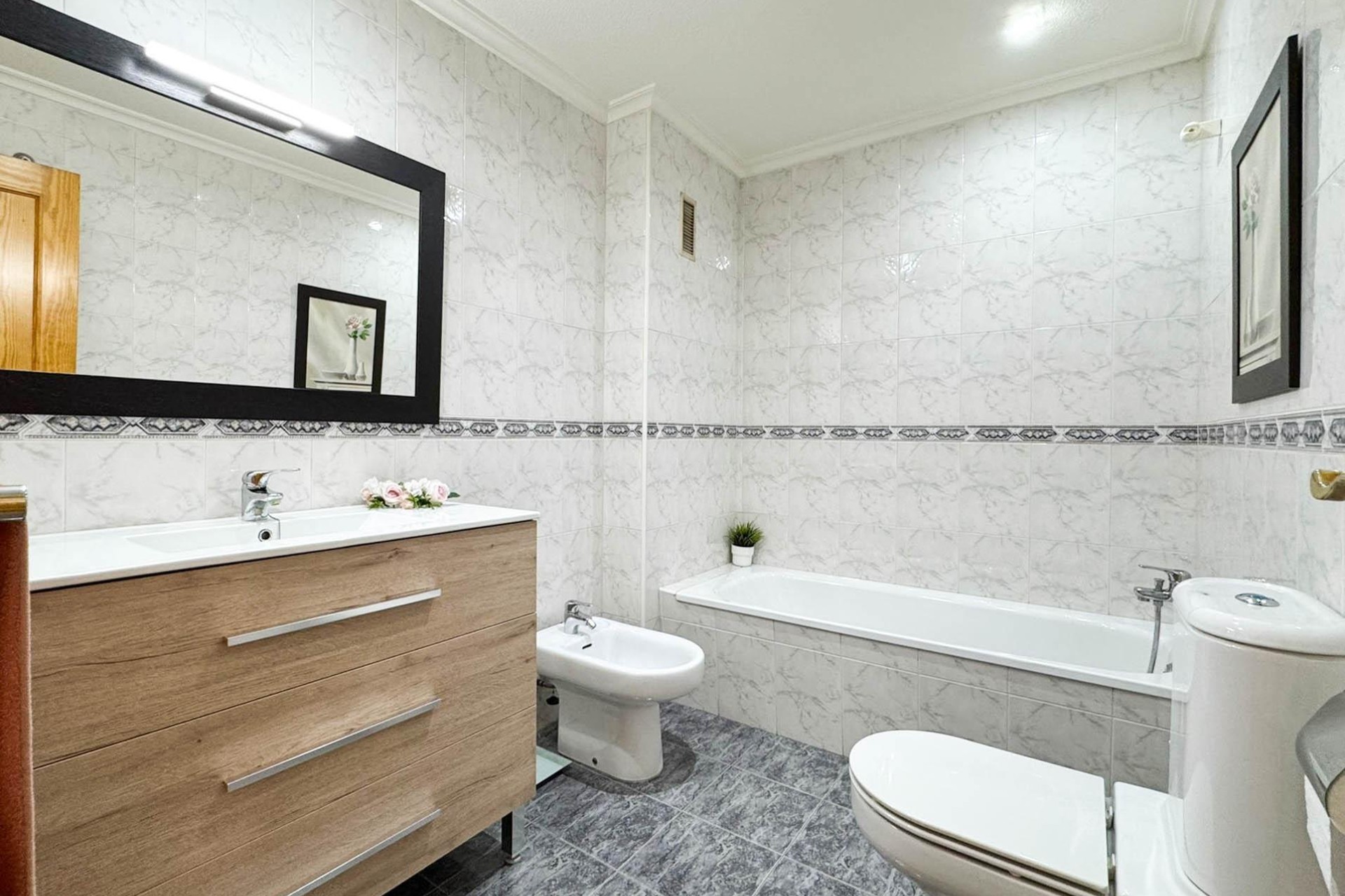 Reventa - Apartamento / piso - Elche - Zona Deportiva-Nuevo Altabix