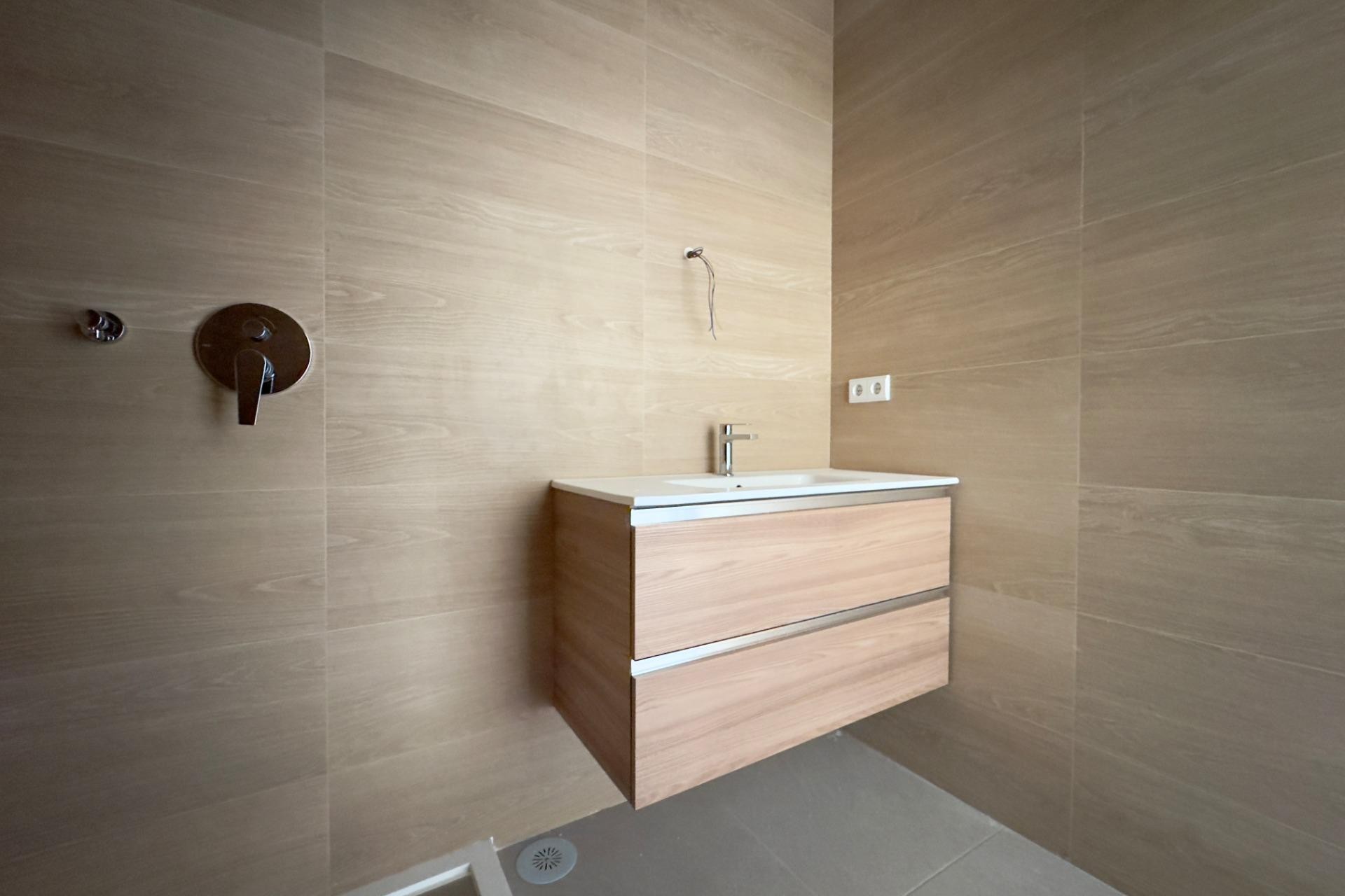 Reventa - Apartamento / piso - Hondón de las Nieves - canalosa