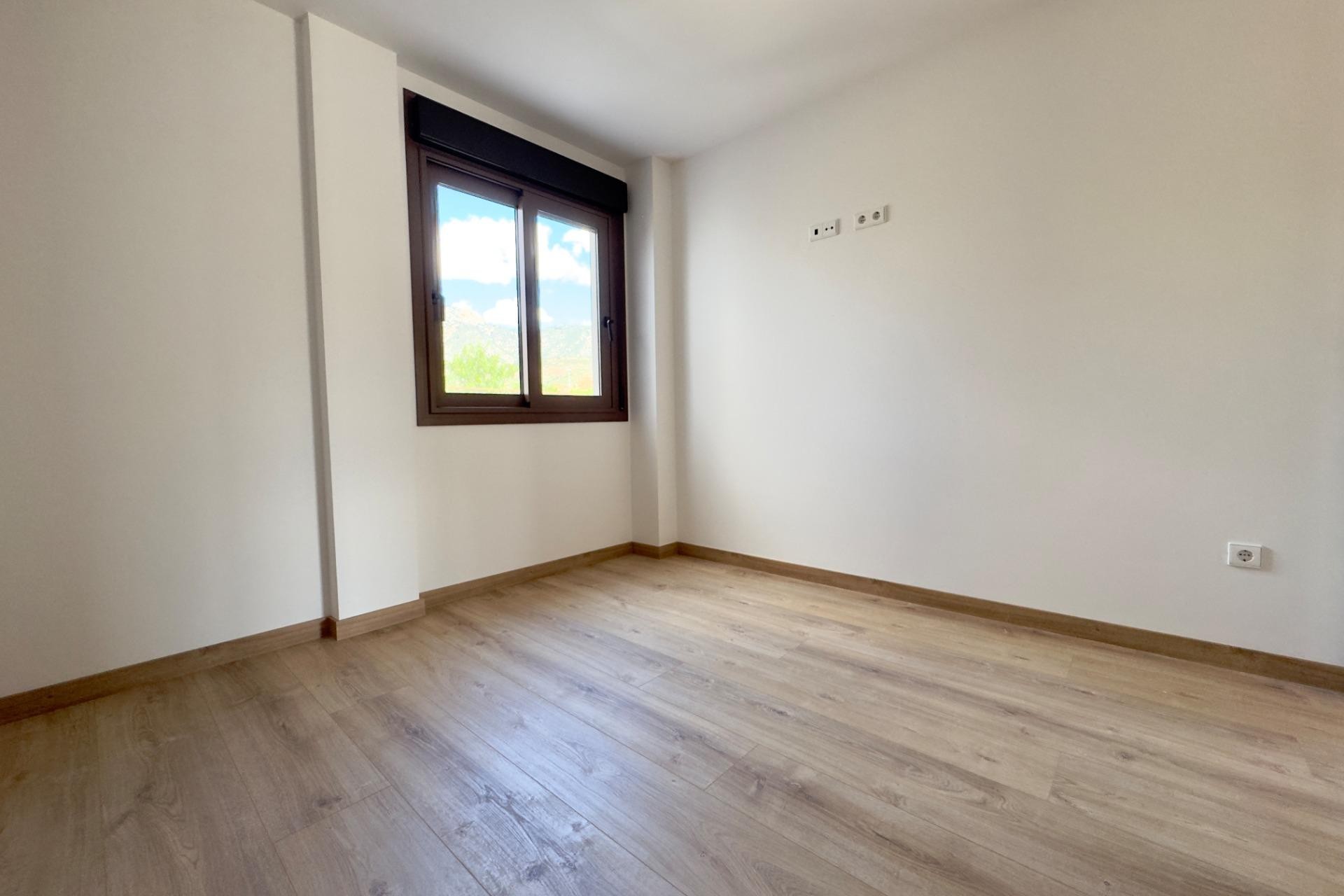 Reventa - Apartamento / piso - Hondón de las Nieves - canalosa