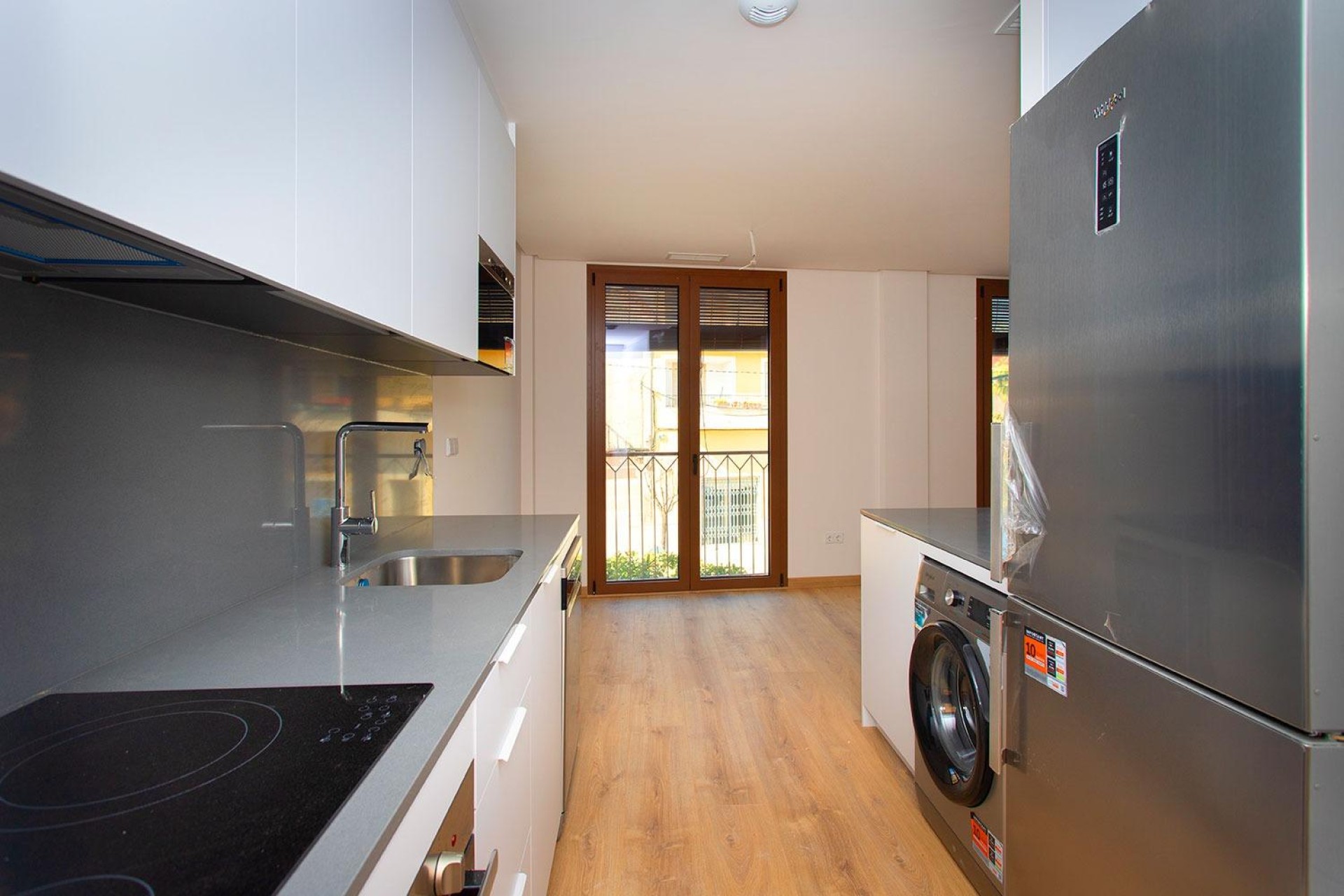 Reventa - Apartamento / piso - Hondón de las Nieves - Pueblo