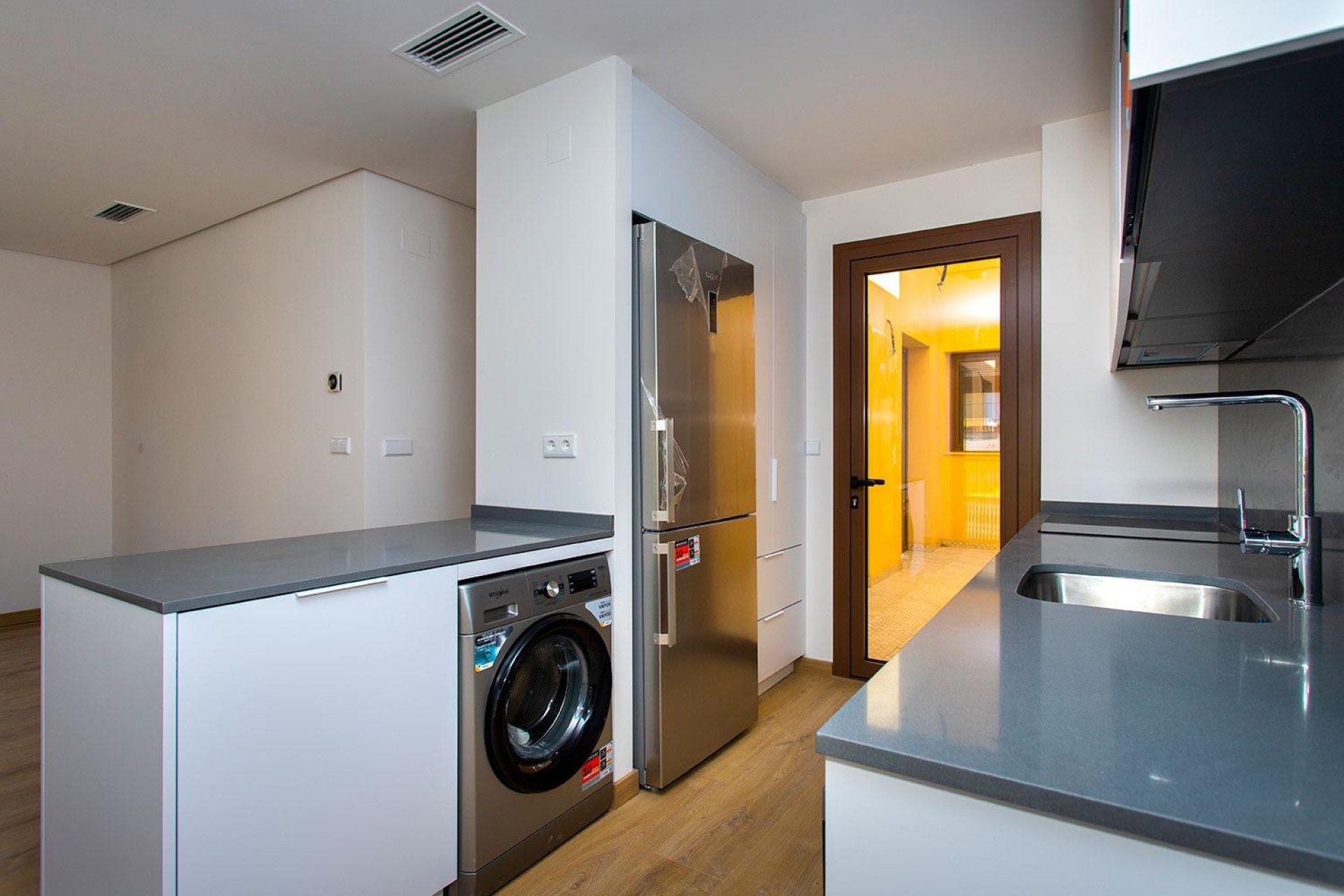 Reventa - Apartamento / piso - Hondón de las Nieves - Pueblo
