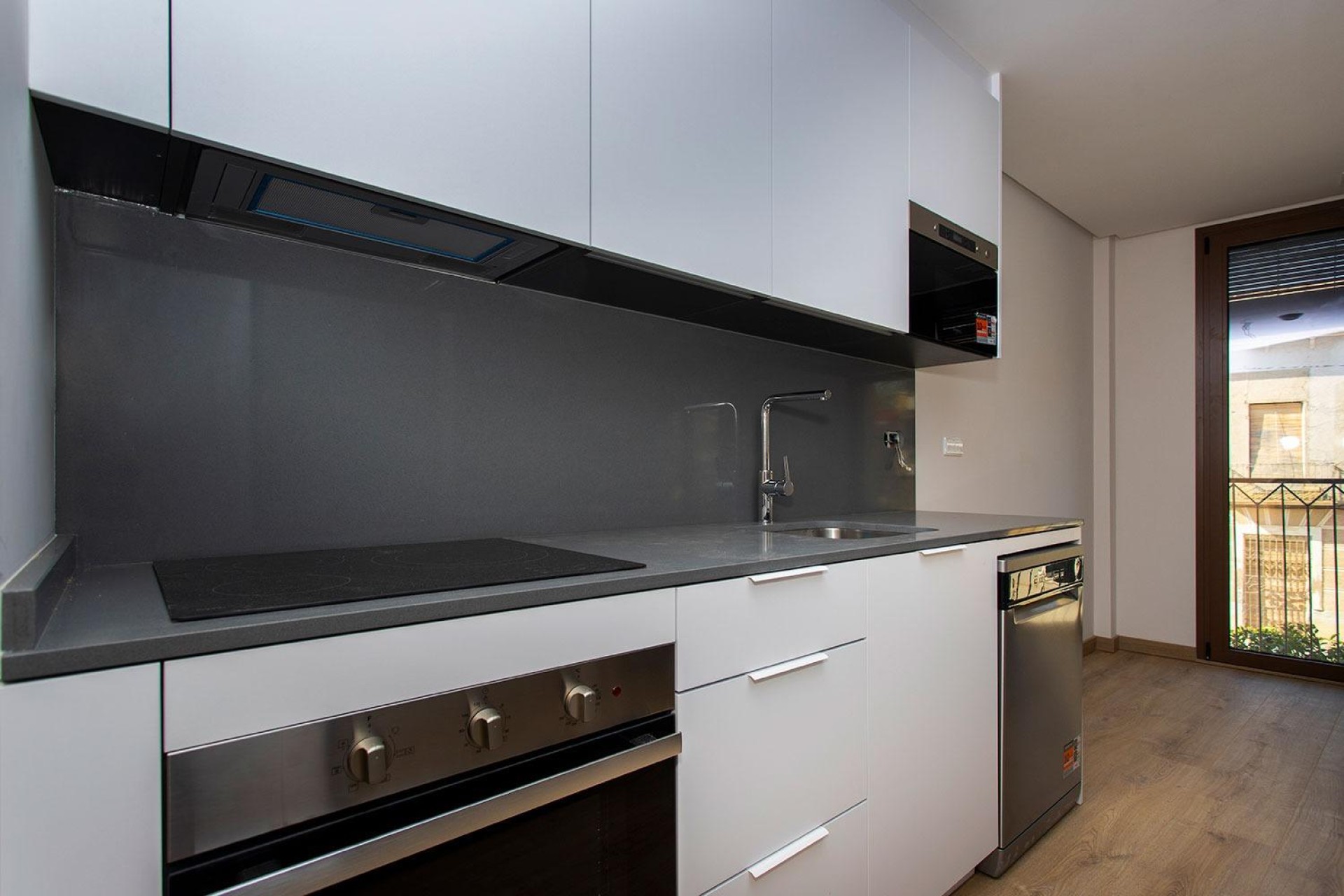 Reventa - Apartamento / piso - Hondón de las Nieves - Pueblo