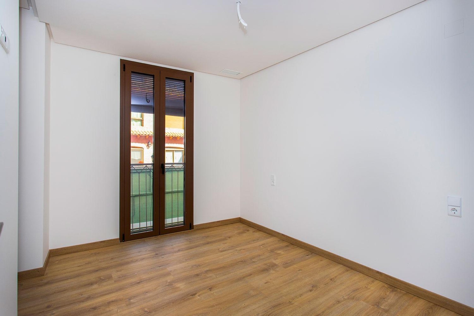 Reventa - Apartamento / piso - Hondón de las Nieves - Pueblo