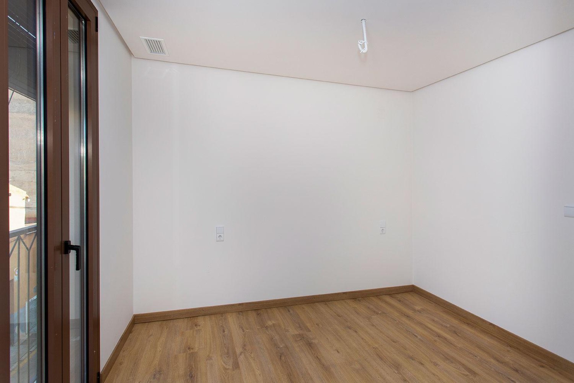 Reventa - Apartamento / piso - Hondón de las Nieves - Pueblo