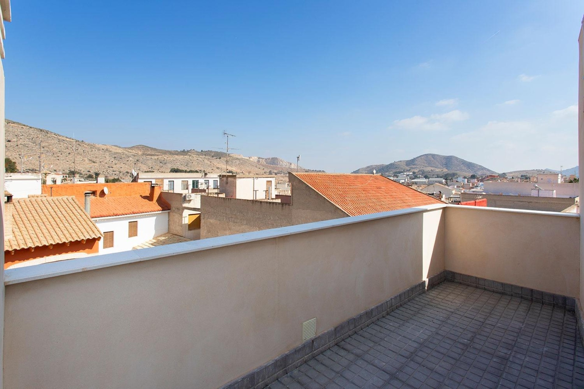 Reventa - Apartamento / piso - Hondón de las Nieves - Pueblo