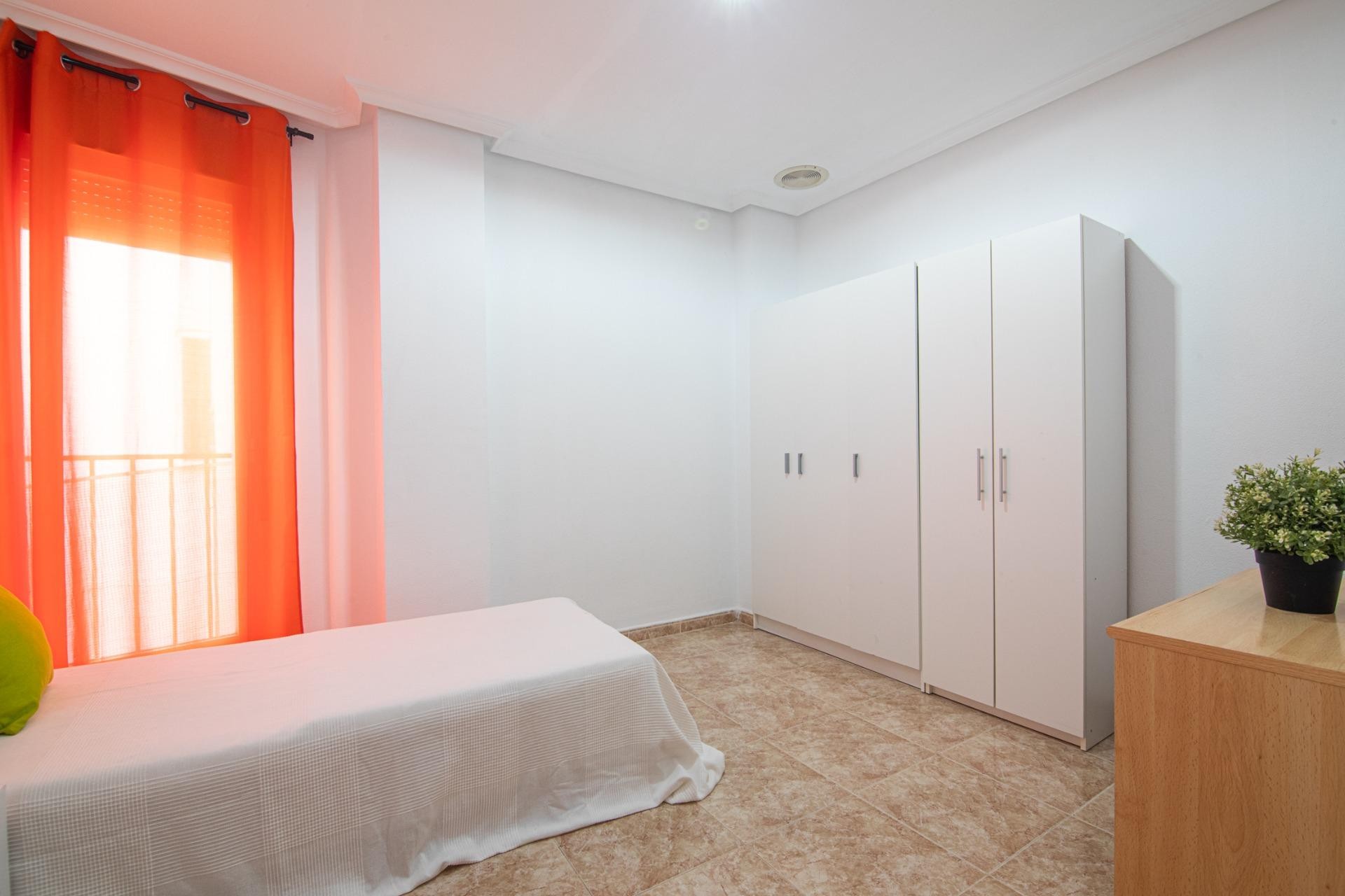 Reventa - Apartamento / piso - La hoya - La Hoya-Daimes-El Derramador