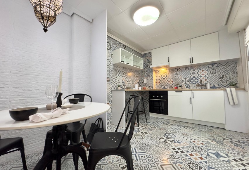 Reventa - Apartamento / piso - Novelda - COLEGIO JORGE JUAN