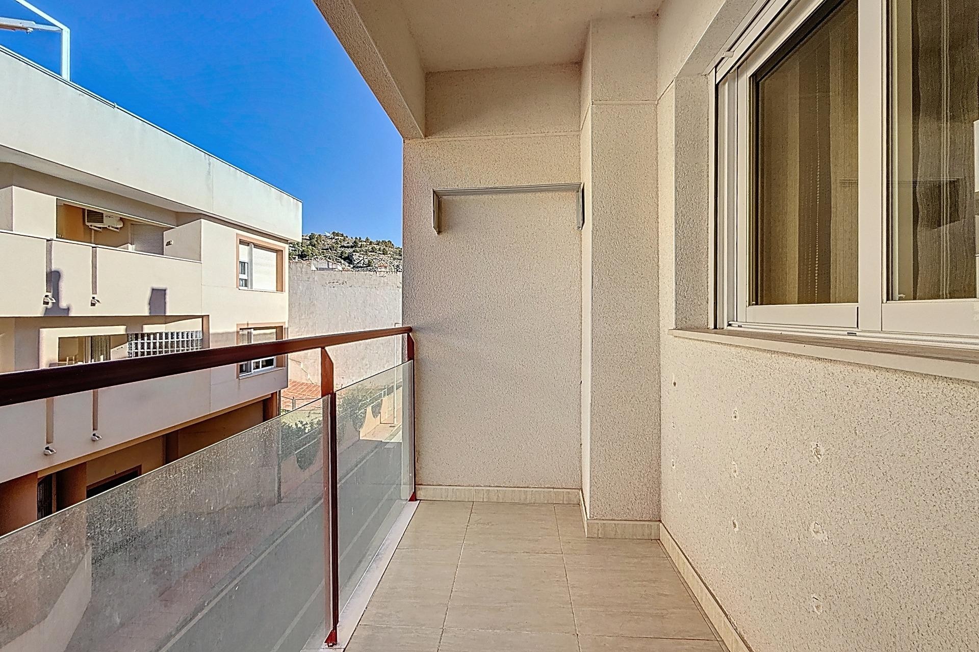 Reventa - Apartamento / piso - Onil - Comunidad valenciana