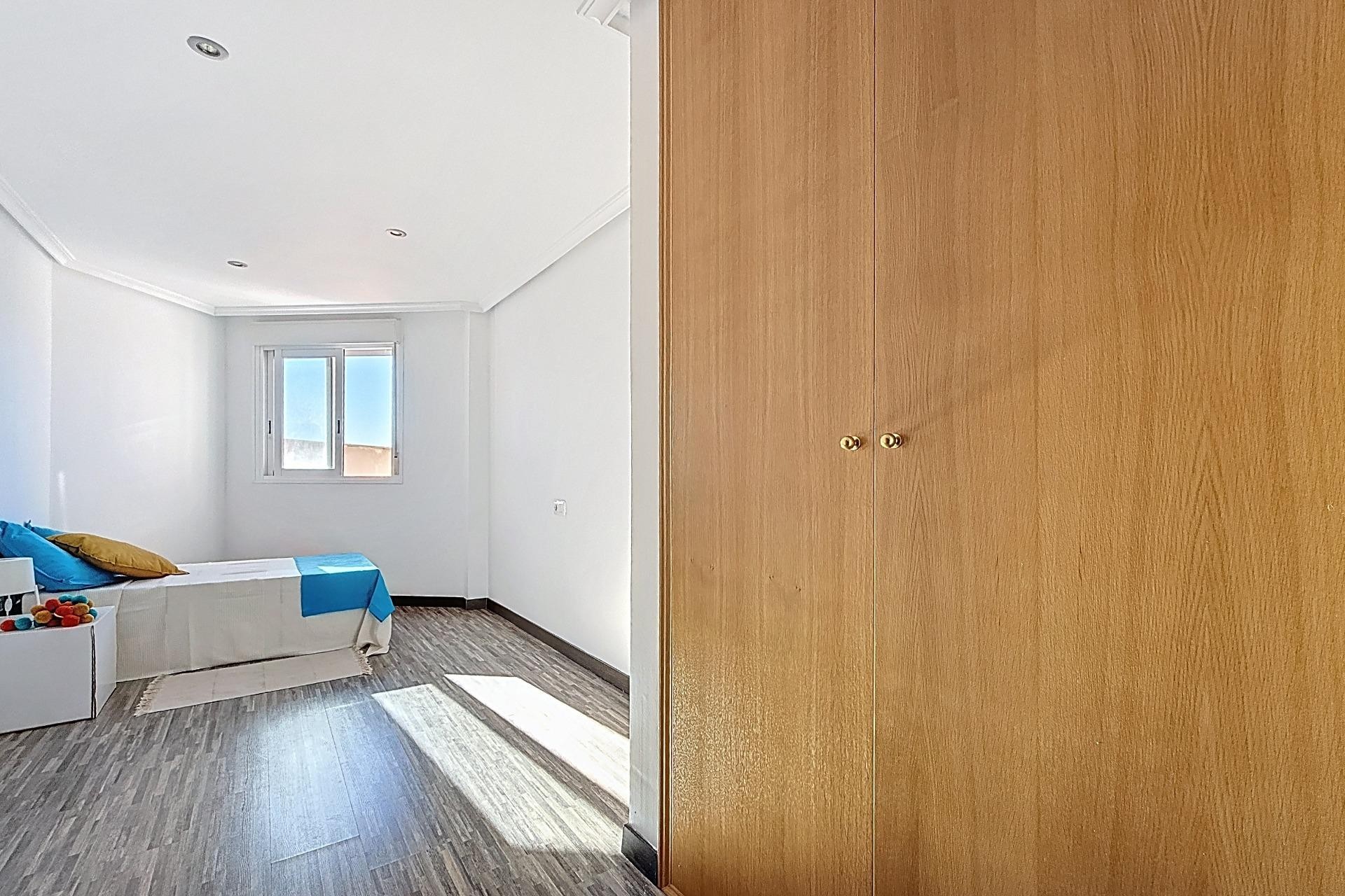 Reventa - Apartamento / piso - Onil - Comunidad valenciana