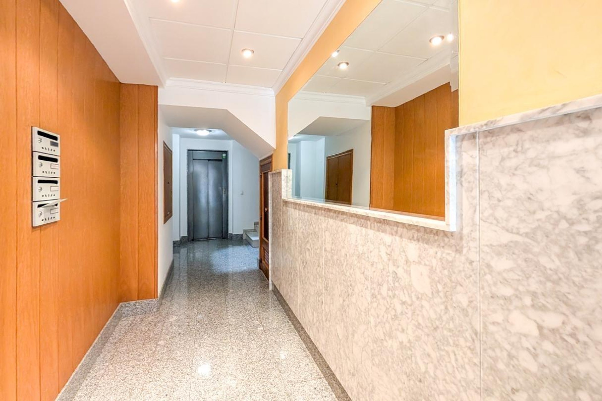 Reventa - Apartamento / piso - Santa Pola - Playa Levante