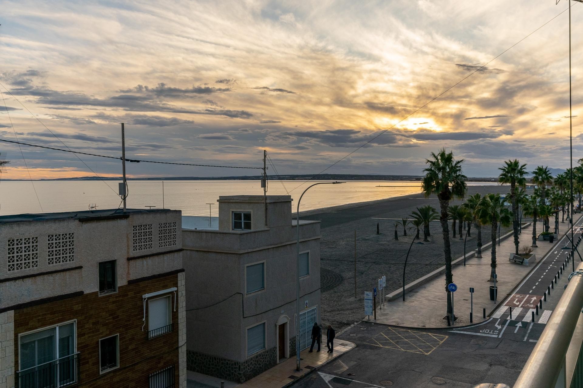 Reventa - Apartamento / piso - Santa Pola - Playa Lisa