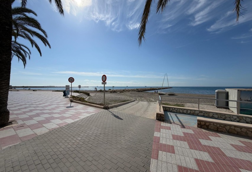 Reventa - Apartamento / piso - Santa Pola - Santiago bernabeu