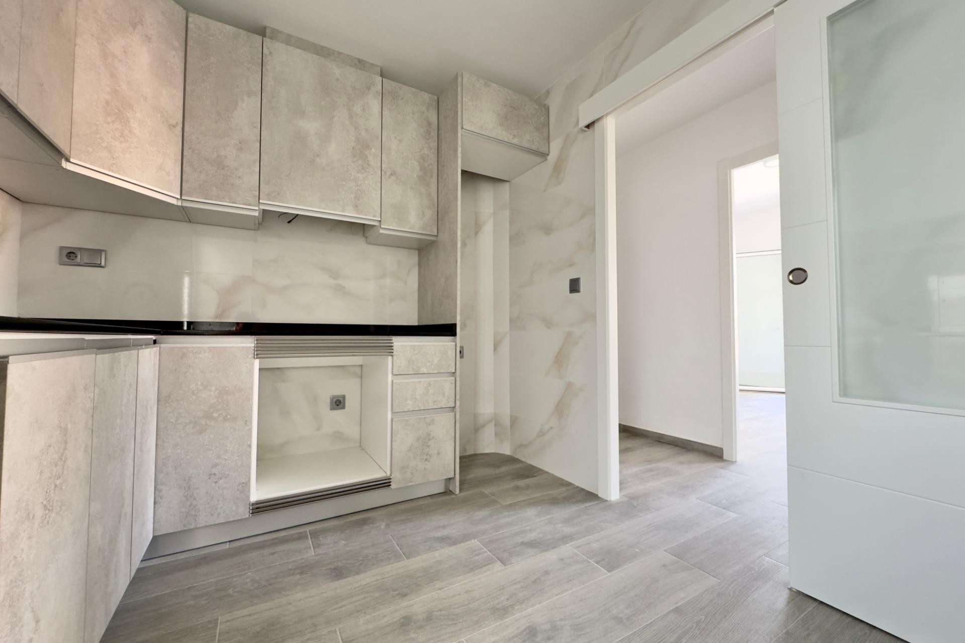 Reventa - Apartment - Aspe - Centro