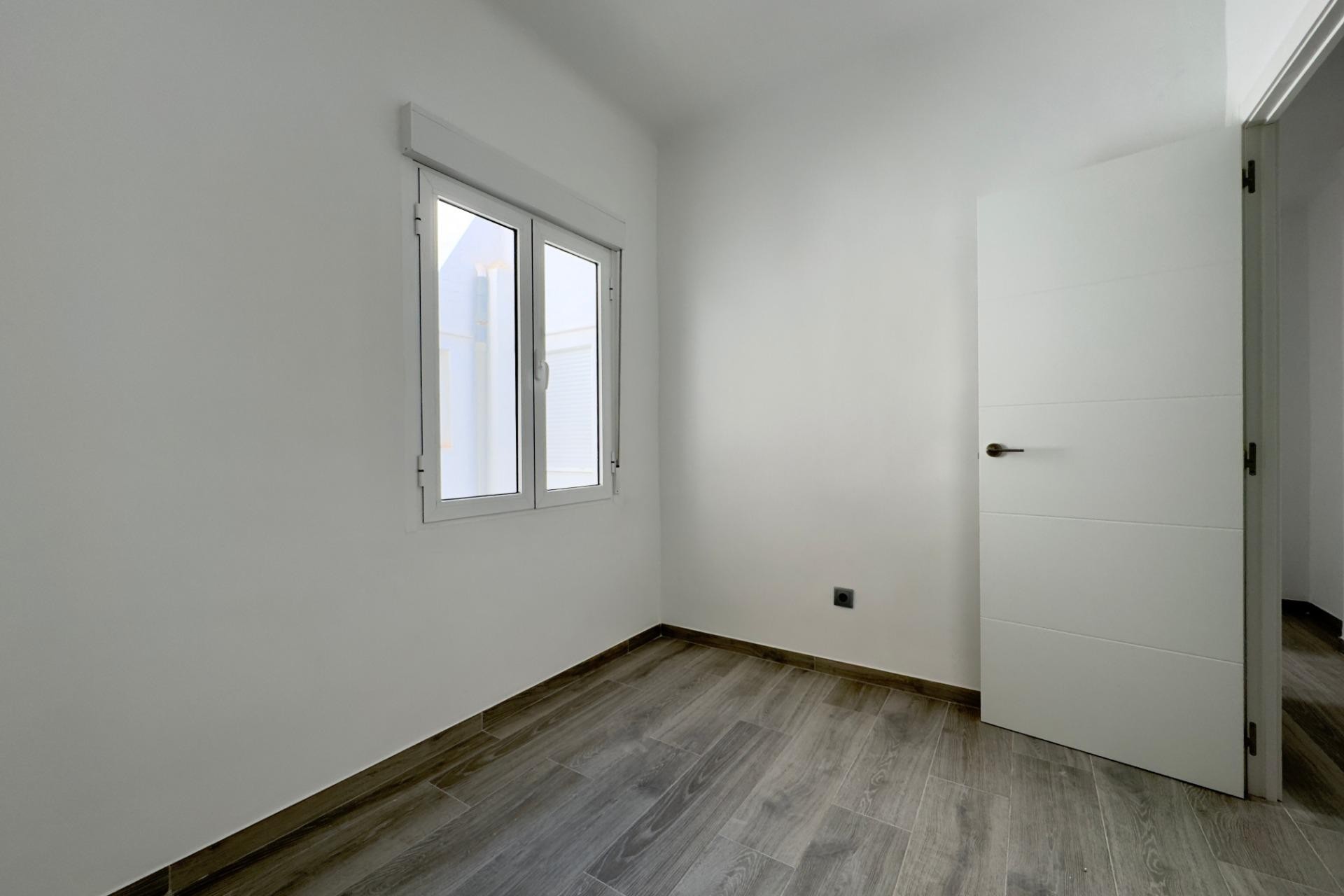 Reventa - Apartment - Aspe - Centro