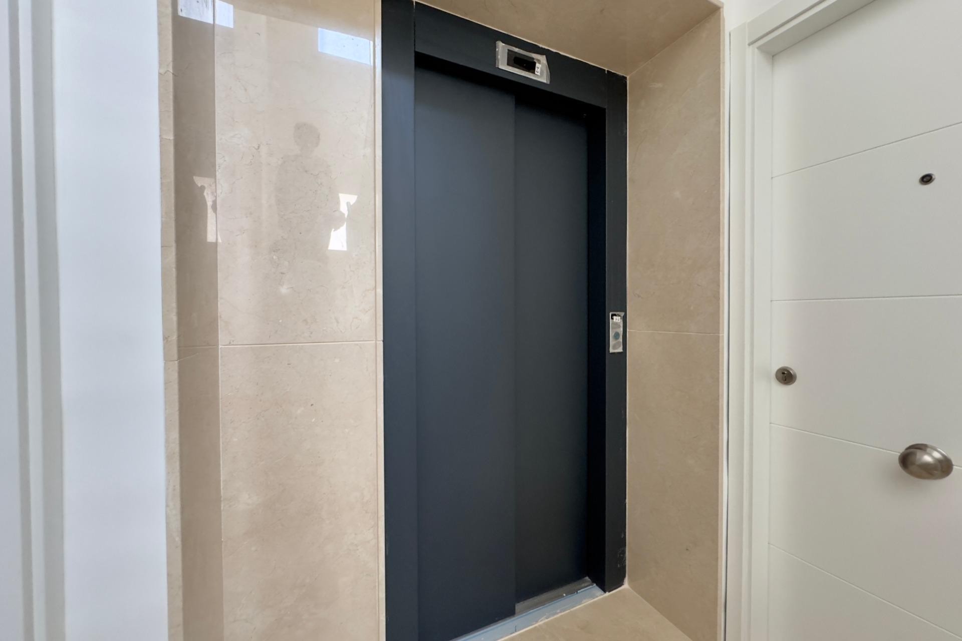 Reventa - Apartment - Aspe - Centro
