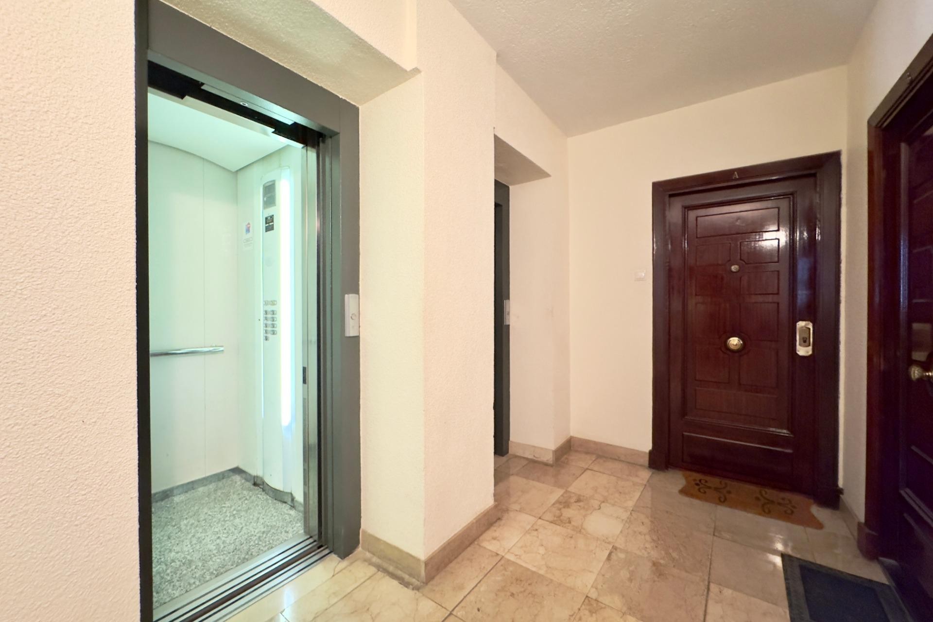 Reventa - Apartment - Aspe - Centro