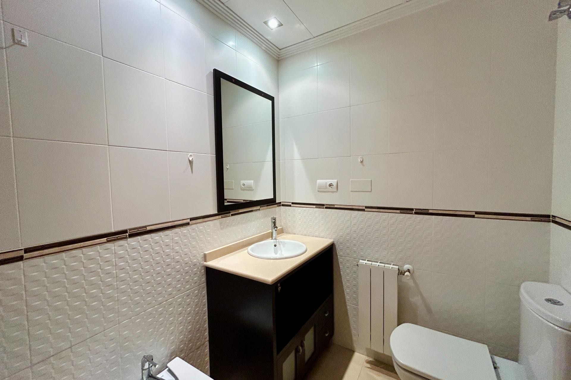 Reventa - Apartment - Elche - Centro