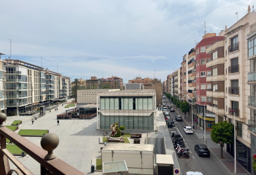 Reventa - Apartment - Elche - Centro