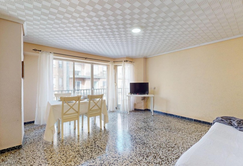 Reventa - Apartment - Elche - Corazon de Jesus