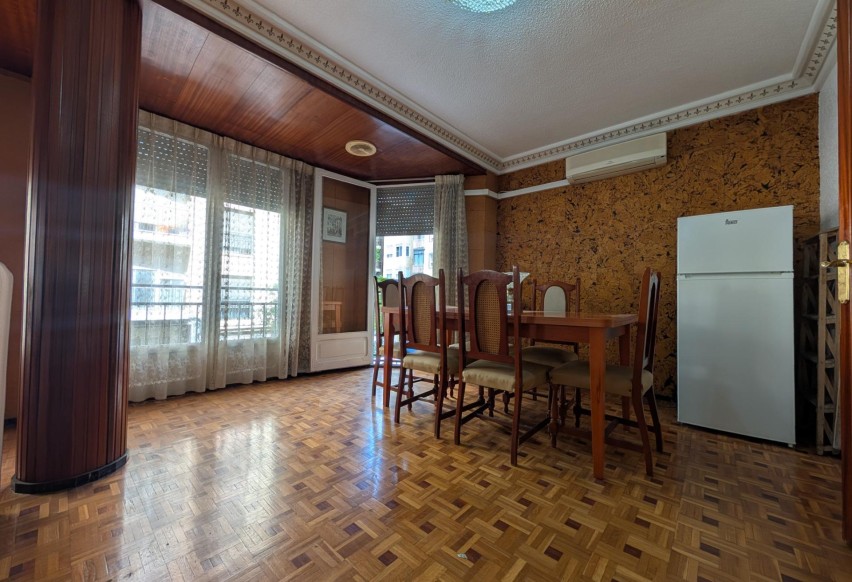 Reventa - Apartment - Elche - Corazon de Jesus