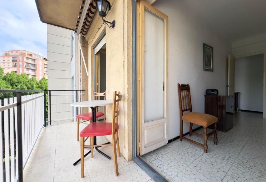 Reventa - Apartment - Elche - Plaza Obispo Siuri
