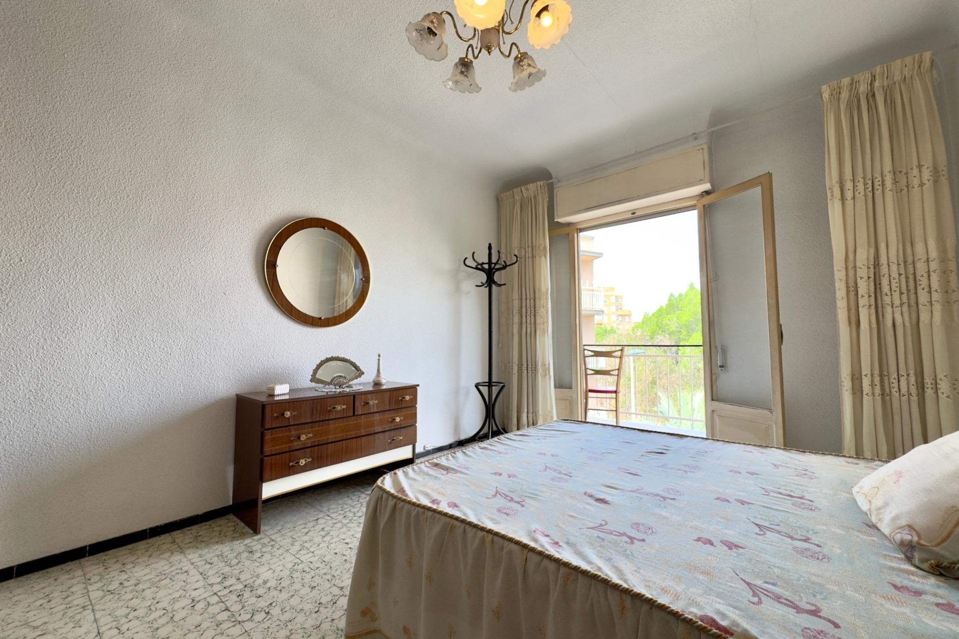 Reventa - Apartment - Elche - Plaza Obispo Siuri