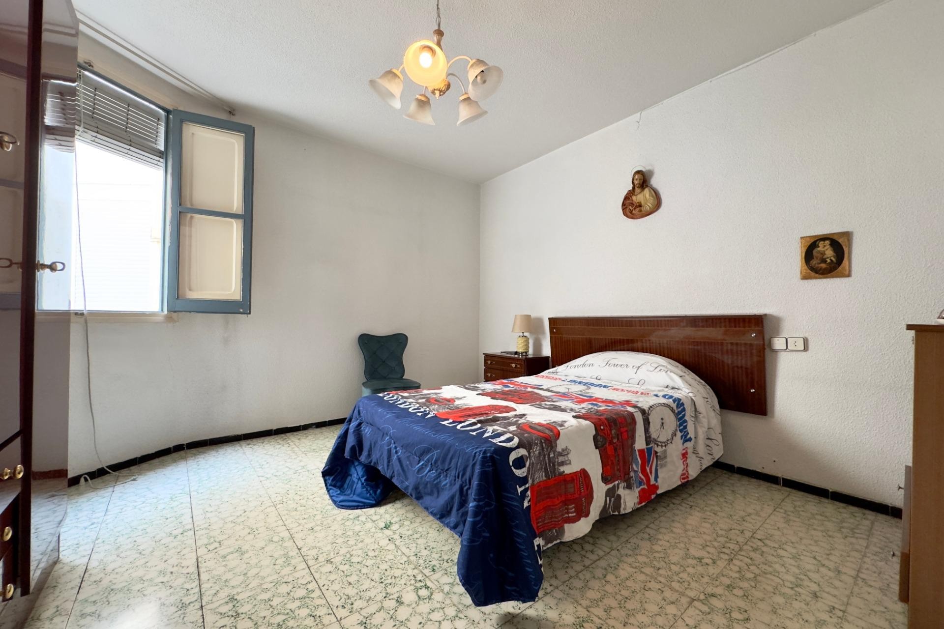 Reventa - Apartment - Elche - Plaza Obispo Siuri