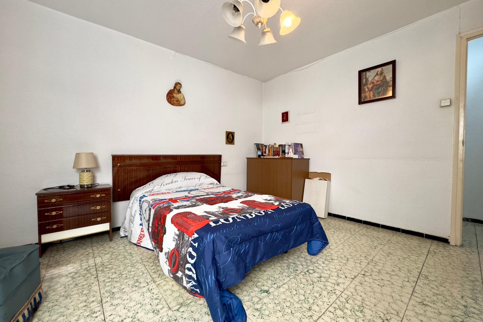 Reventa - Apartment - Elche - Plaza Obispo Siuri